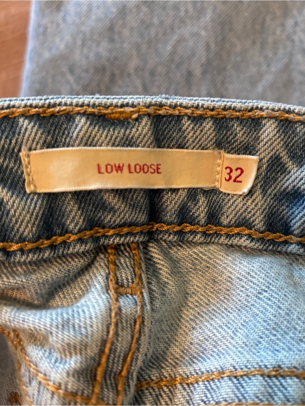 Levi’s Premium Low Loose Jeans Women’s 32 Light Wash Baggy Wide Leg Denim - Picture 5 of 9